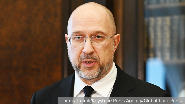 Зеленский заявил о переходе Шмыгаля на пост министра обороны