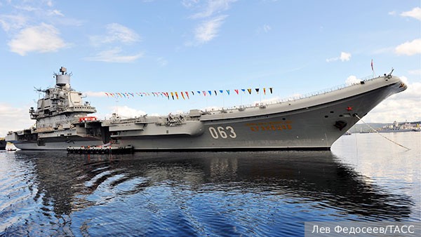 Глава ВТБ счел бессмысленным ремонт авианосца «Адмирал Кузнецов»