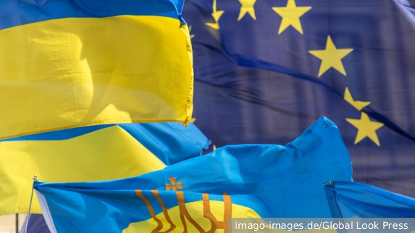 Еврокомиссия пригрозила Киеву заморозкой финансовой помощи