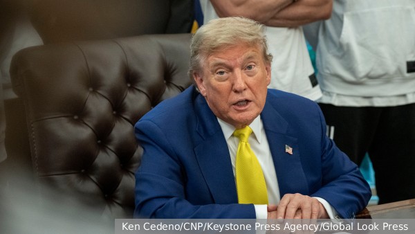 Reuters сообщил о «ловушке обязательств» из-за угроз Трампа ядерными подлодками