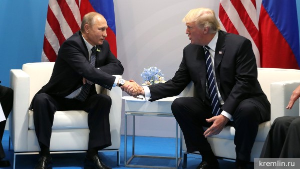 Песков заявил, что встрече Путина и Трампа мешают последствия политики Байдена