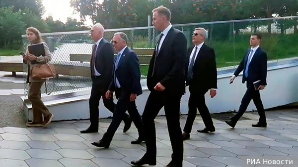 Спецпосланник президента США Уиткофф отправился в Кремль