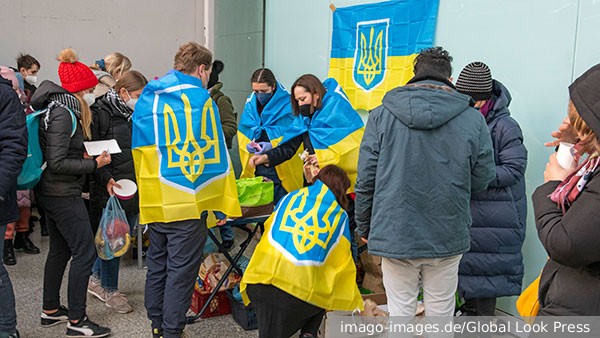 Украинским беженцам в Германии решили урезать выплаты