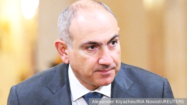 Политолог Гаспарян: Передачей Зангезурского коридора Баку и Анкаре Пашинян подпишет капитуляцию Армении