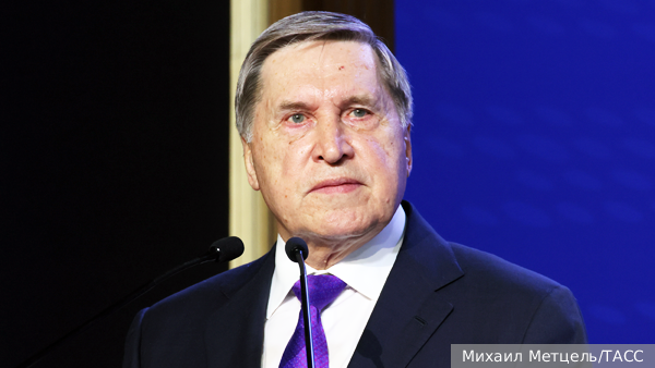 Ушаков перечислил темы переговоров Путина и Трампа на Аляске