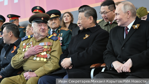 Сидевший 9 мая рядом с Путиным и Си Цзиньпином ветеран отметил столетний юбилей