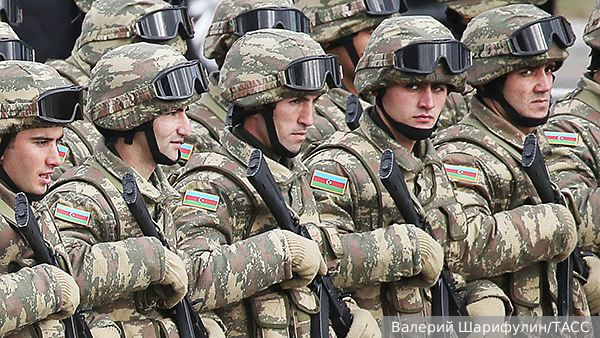 Азербайджан собрался стать "молотком" НАТО на Кавказе