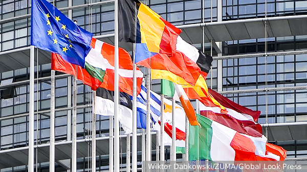 Названа тройка наиболее недружественных России правительств