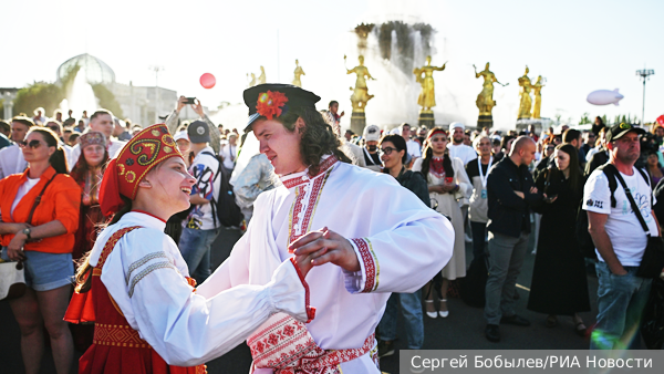 Россия перестала стесняться саму себя