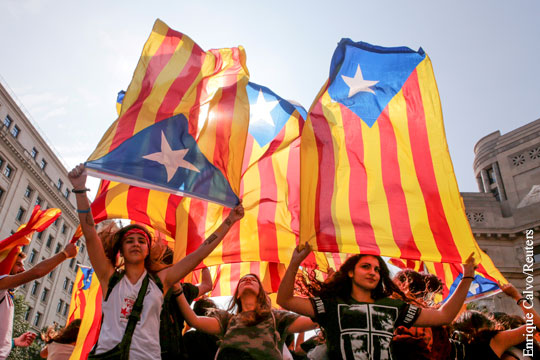 Упразднением автономии Мадрид рискует только разозлить Каталонию