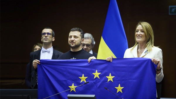 Видео: Украину хотят взять в ЕС в 2027 году