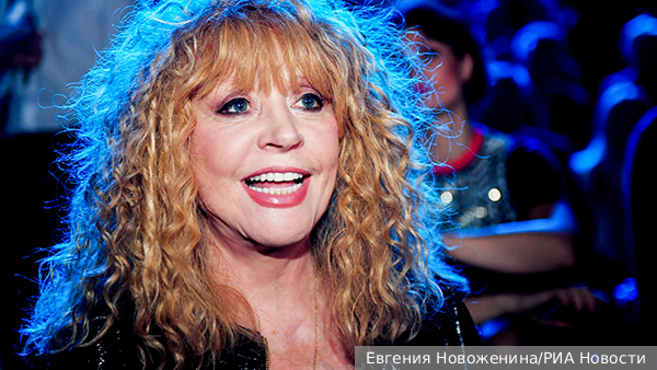 Лукашенко похвалил решение Пугачевой стать матерью в 64 года