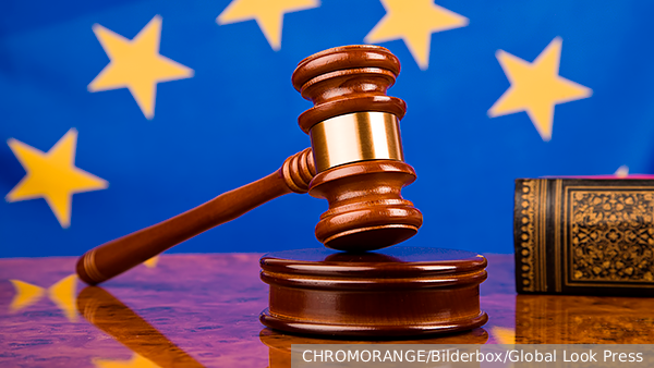 Борьбу с коррупцией чиновники ЕС нацелили на неугодных политиков