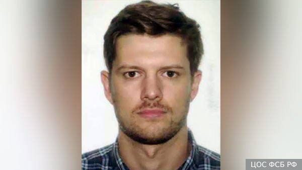 Британская разведка засылает в Россию похожих друг на друга шпионов