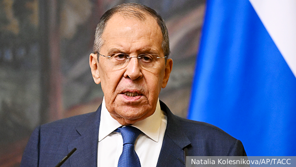 Лавров: США наводят украинское оружие на гражданские цели в России