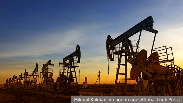 Саудовская Аравия намерена экономить нефть