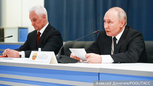 Путин заявил о важнейшей роли ВМФ в спецоперации