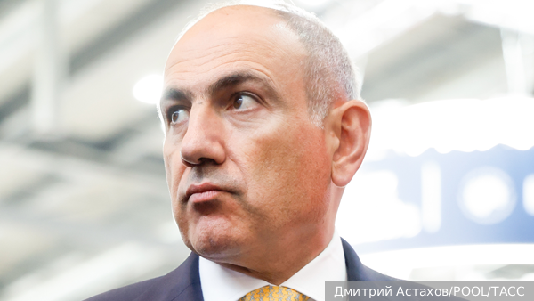 Пашинян позвонил Путину из-за сложностей с ввозом армянских товаров