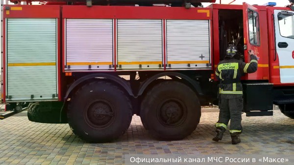 Пожар произошел на территории предприятия в Рязани в результате атаки БПЛА