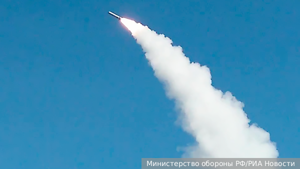 Эксперт объяснил задачи России при поражении логистических центров в Киеве