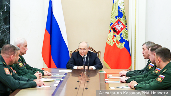 Клинцевич: Путин содержательно перестроил ключевые контуры управления армией