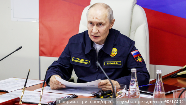 Немецкий эксперт призвал ФРГ серьезно отнестись к словам Путина о захвате судов