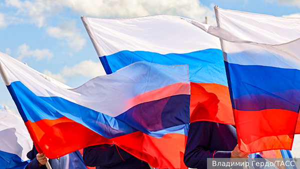 Герой России Головин: Российский флаг стал для военных символом победы