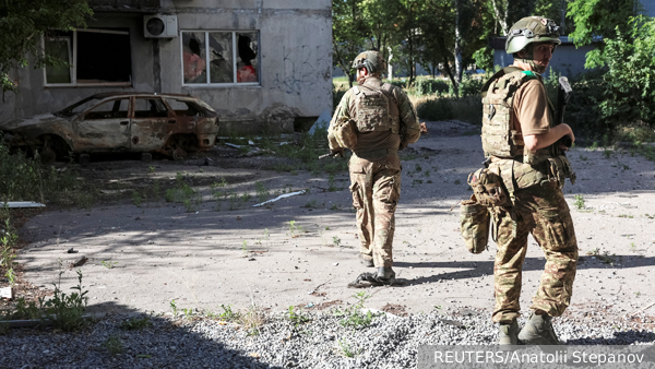 Зеленский пожаловался на «подорожание войны»