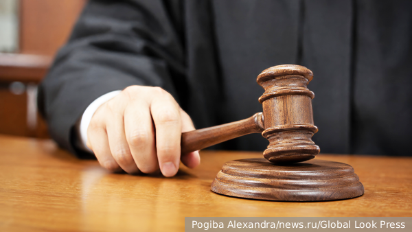 Верховный суд признал незаконным отказ в зачислении школьника в 10-й класс