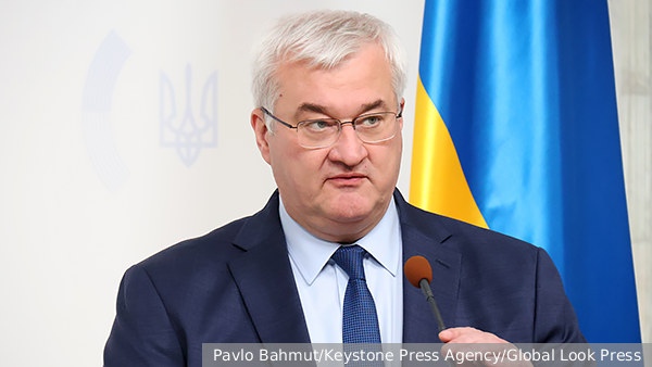 Глава МИД Украины рассказал о проживании с Зеленским в бункере