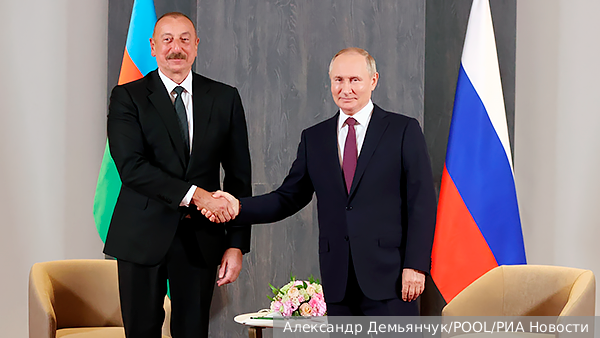 Путин и Алиев договорились усилить контакты Москвы и Баку