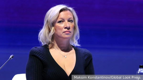 Захарова поставила диагноз Сикорскому после очередной реплики о России