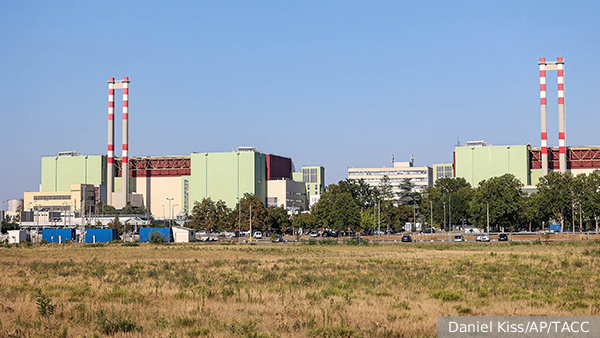 Венгерская АЭС «Пакш» экстренно снизила мощность из-за поломки