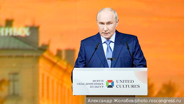 Путин назвал провокацией заявления Запада об угрозе войны с Россией
