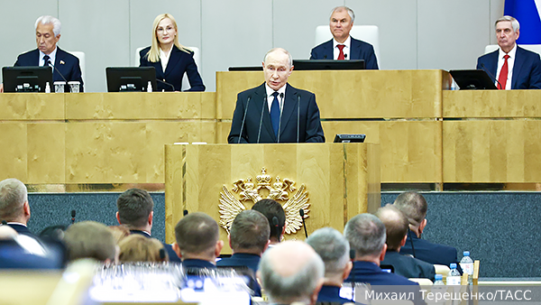 Путин призвал депутатов новой Госдумы сделать все для победы