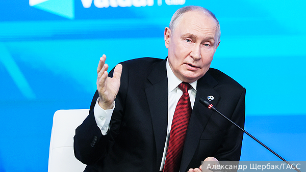 Путин предупредил о готовности применить весь арсенал при нападении на Россию