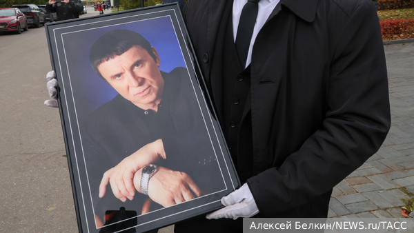 Родственники решили похоронить Кашпировского на Украине