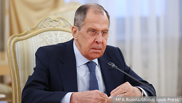Лавров: Зеленский не заслужил передышку в боевых действиях