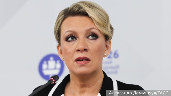 Захарова ответила премьеру Латвии на призыв не выдавать визы россиянам