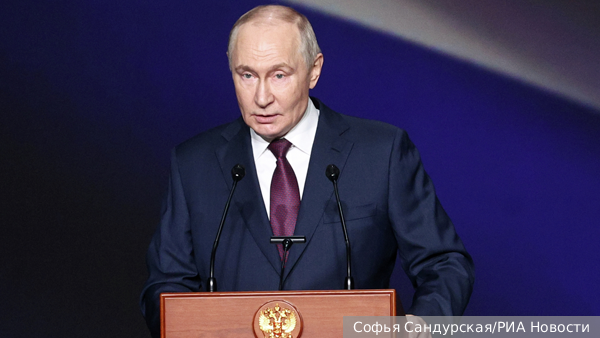 Путин усомнился в ленинской формуле о важнейшем из искусств