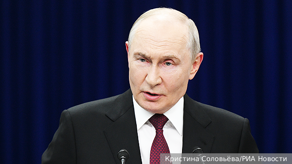 Путин назвал политической шизофренией разговоры на Западе о подготовке к войне