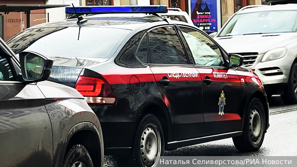 В Петербурге пятеро подростков похитили школьника и требовали у него деньги