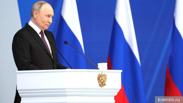 Песков: Путин не планирует оглашать послание Федеральному собранию до конца года