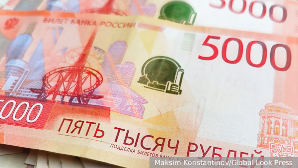 Госдума одобрила в первом чтении повышение МРОТ с 2027 года