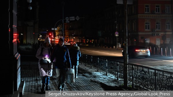 В Киеве сложилась критическая ситуация с электроснабжением