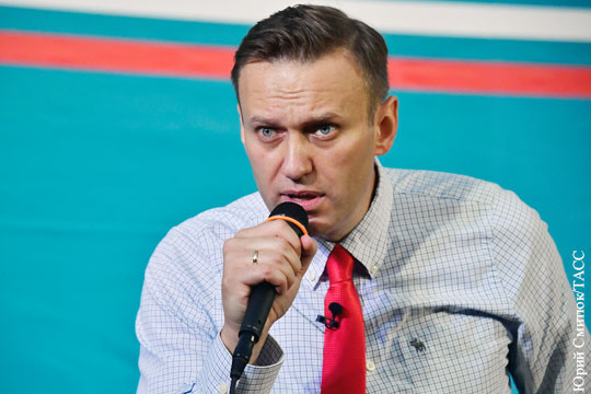 Акция блогера Навального в Оренбурге собрала около 600 участников