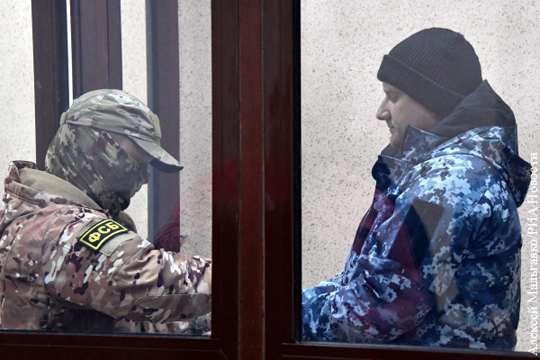 Эксперт оценил решение украинского капитана объявить себя военнопленным