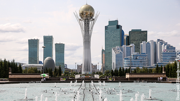 Центральная Азия ищет себя между Востоком и Западом
