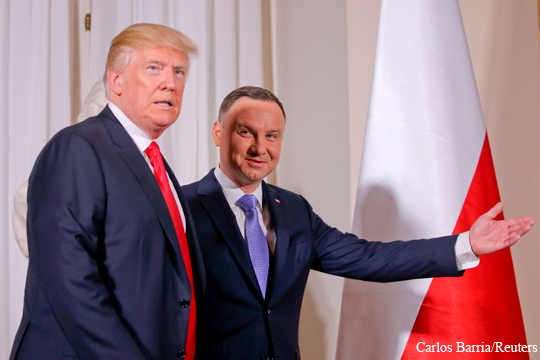 Почему вместо базы «Форт Трамп» Польша получит от США «форт-склад»