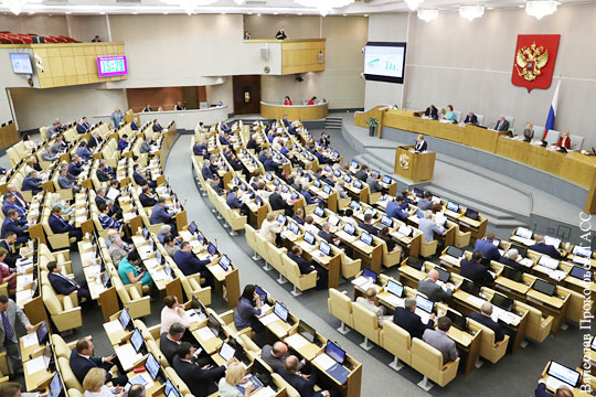 Госдума единогласно приняла поправки Путина к пенсионным изменениям